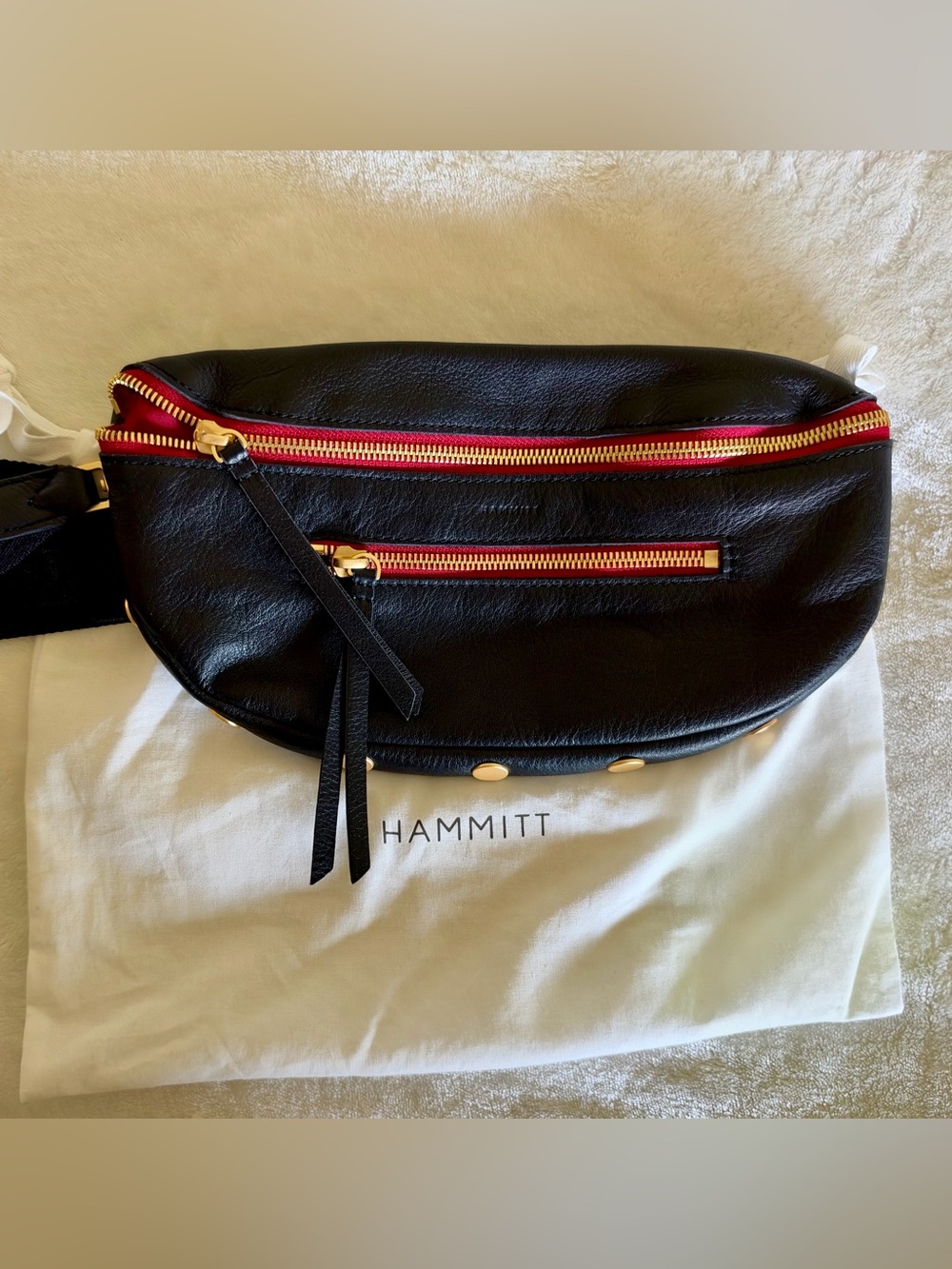 Hammitt - Charles Crossbody Sling in Black with red accents